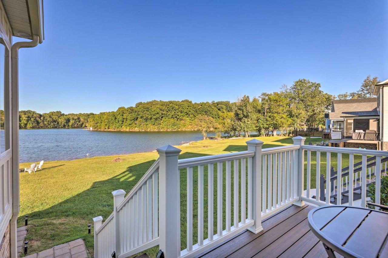 Waterfront Oasis On Tims Ford Lake Poolandkayak! Winchester Esterno foto